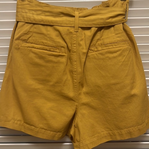 15. Everly Paper Bag Shorts in Marigold, Various Sizes - Picture 8 of 13